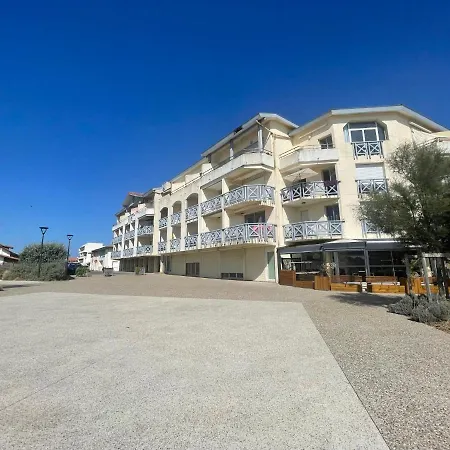 Grand Pavois-4 By Interhome